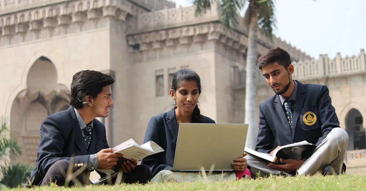 accédez facilement à votre compte étudiant pour gérer vos informations personnelles, consulter vos notes et suivre votre parcours académique.